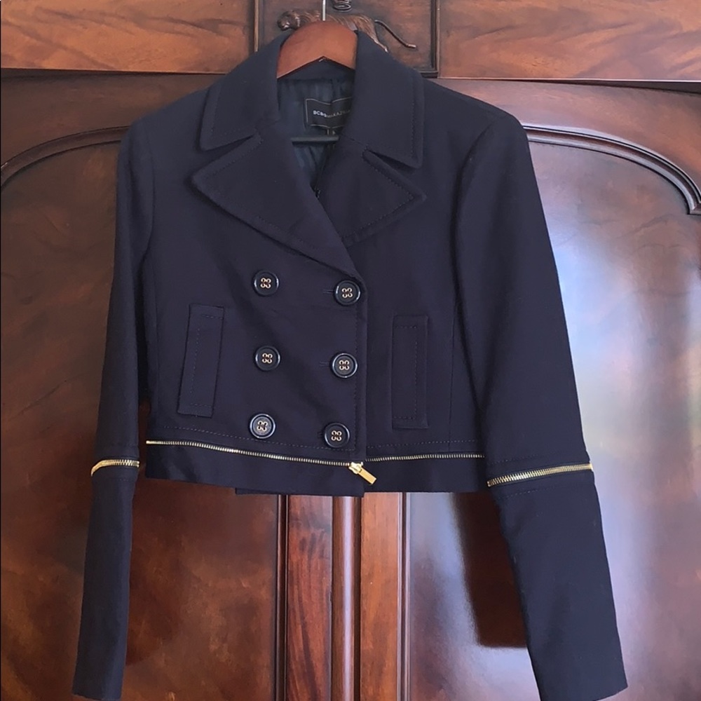 NWT BCBG cropped blazer